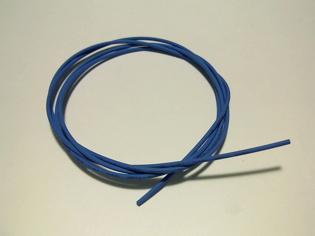   HST-1  