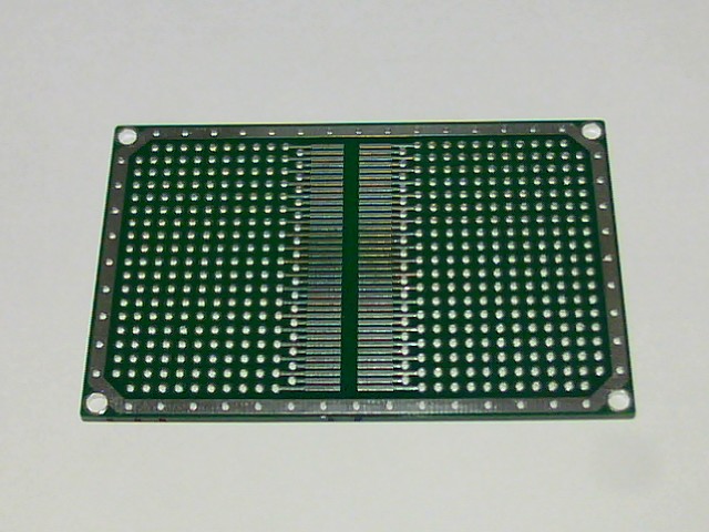    0,5DM_SOIC (8656)