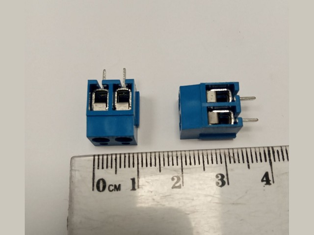    2 DG305-5.0-02P-12