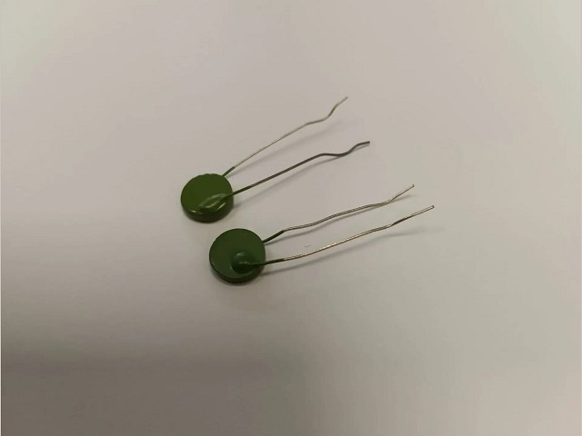 ���-13� 22 �� �������������