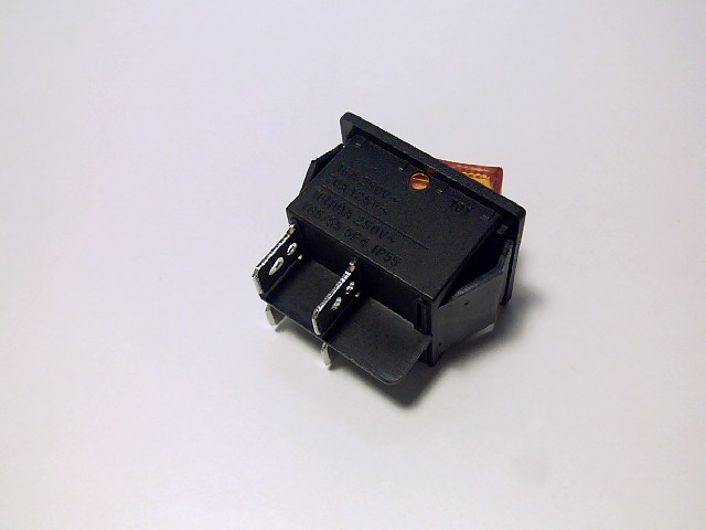 KCD4-101/4PN   4 220V 25*30 (MK621)