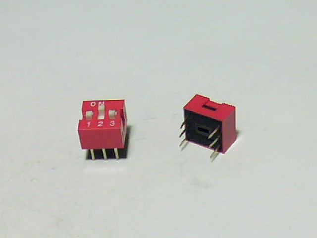 DS1040-3 DIP SWITCH 7 2.54mm 
